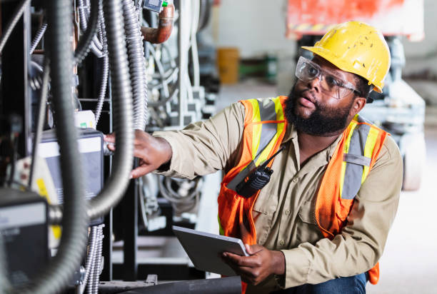  Waukesha, WI Electrician Pros